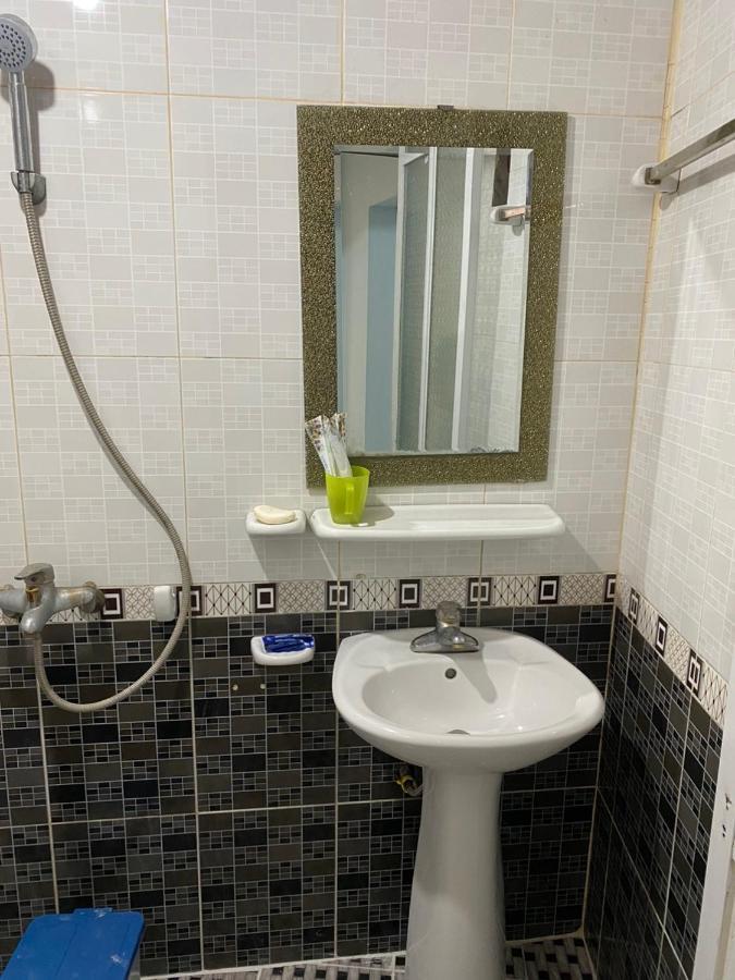 Dong Khe SauNha Nghi Hung Thom公寓式酒店 外观 照片